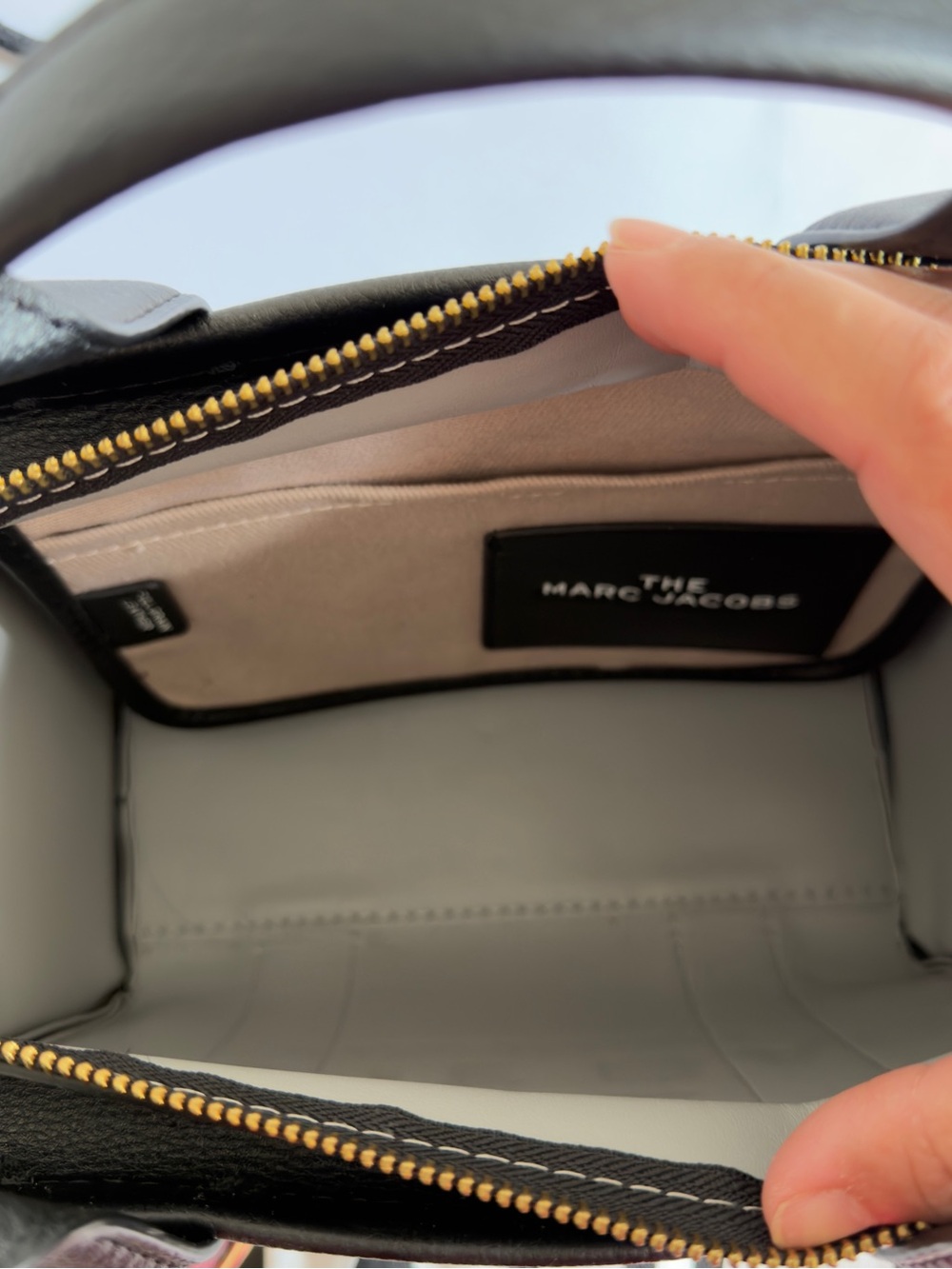 Marc Jacobs Black Tote Bag Small with Maroon Strap - Picture 2 of 6